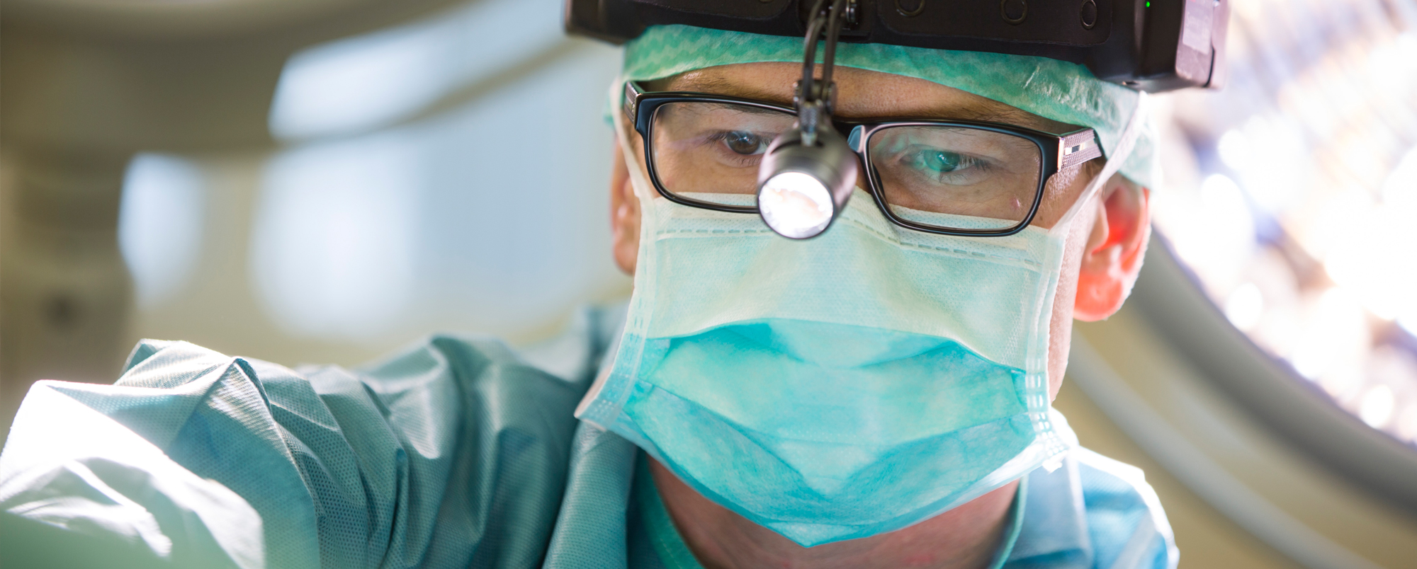 Dr. med. David Kiermeir - Facharzt für Plastische, Rekonstruktive und Ästhetische Chirurgie(FMH)